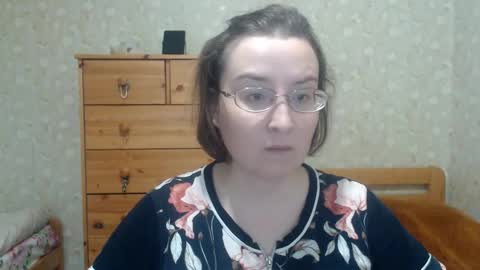 smart_rose online show from 11/08/25, 12:16