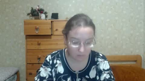 smart_rose online show from 02/03/26, 11:21