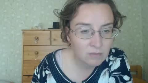 smart_rose online show from 06/27/26, 12:22