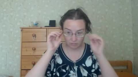 smart_rose online show from 06/28/26, 08:42