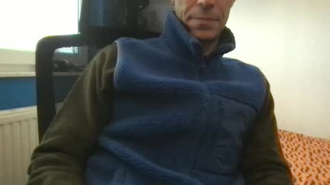 Snapshot of smart_sex69 chatting on 01/13/26, 12:10 smart_sex69 online show from 01/13/26, 12:10