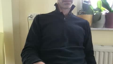 Snapshot of smart_sex69 chatting on 02/18/26, 12:01 smart_sex69 online show from 02/18/26, 12:01