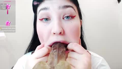 Dasha online show from 03/03/25, 06:37