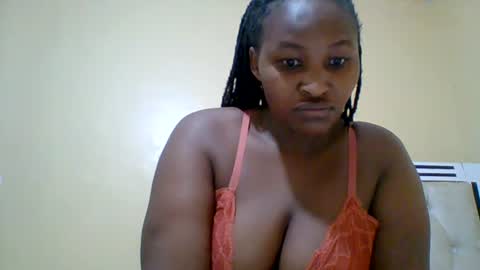 Snapshot of smartqueen1 chatting on 06/23/26, 02:09 Katerina online show from 06/23/26, 02:09