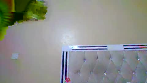 Snapshot of smartqueen1 chatting on 07/05/26, 09:44 Katerina online show from 07/05/26, 09:44