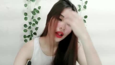 Snapshot of smellon_shake chatting on 10/21/25, 05:08 Julia online show from 10/21/25, 05:08