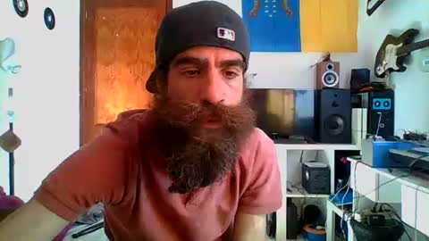 Snapshot of smile3555 chatting on 03/09/25, 10:08 willy online show from 03/09/25, 10:08