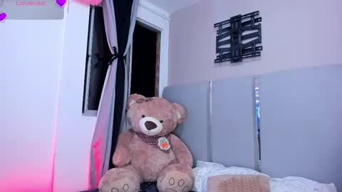 smiledivinity online show from 03/19/26, 01:53