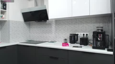 Snapshot of smilequeen_jane chatting on 01/12/26, 07:35 Jane online show from 01/12/26, 07:35