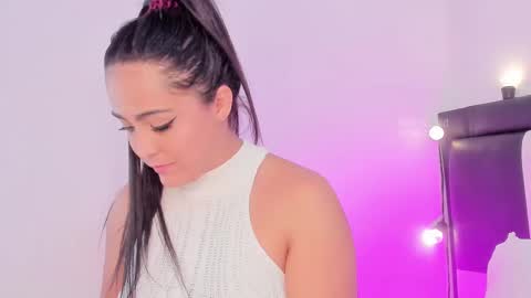      online show from 02/20/25, 10:04