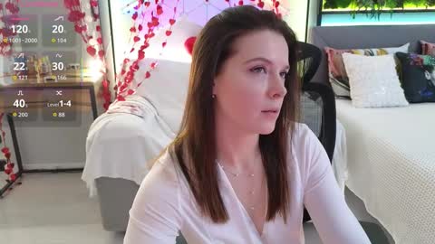 Snapshot of smilym chatting on 02/08/26, 05:27 smilym online show from 02/08/26, 05:27