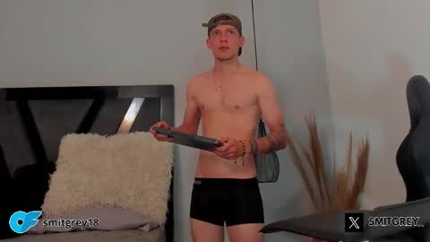 Snapshot of smitgrey chatting on 02/11/26, 08:58 SMIT online show from 02/11/26, 08:58