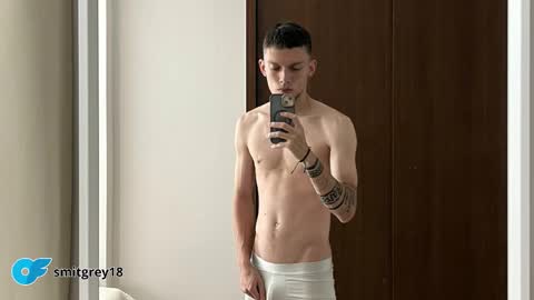 Snapshot of smitgrey chatting on 03/22/26, 05:11 SMIT online show from 03/22/26, 05:11