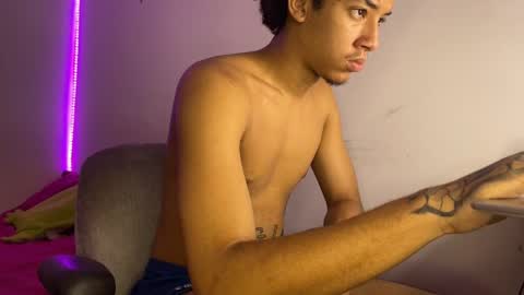 Snapshot of smith_kiki66 chatting on 05/26/26, 10:00 smith_kiki66 online show from 05/26/26, 10:00