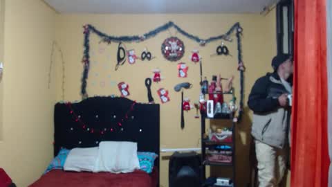 smith_lechosoxxx online show from 12/16/25, 07:57