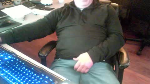 Snapshot of smly chatting on 11/05/25, 10:54 smly online show from 11/05/25, 10:54