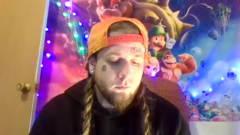 Snapshot of smokebluntafterblunt chatting on 01/14/25, 03:32 smoke online show from 01/14/25, 03:32