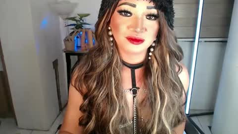 Amanda online show from 01/28/25, 08:47