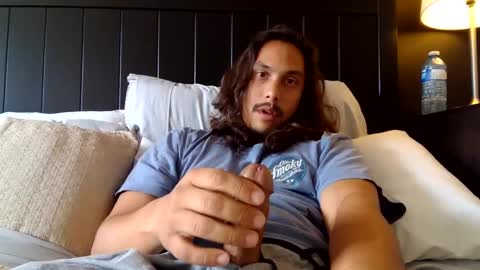 Snapshot of smokestar1991 chatting on 10/08/25, 05:10 SmokeStar online show from 10/08/25, 05:10