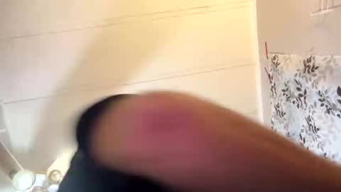 Snapshot of smokeymt420 chatting on 11/30/25, 11:09 smokeymt420 online show from 11/30/25, 11:09