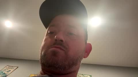 Snapshot of smokeymt420 chatting on 02/11/26, 09:36 smokeymt420 online show from 02/11/26, 09:36