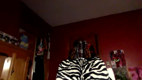 Snapshot of smokinsailorscout chatting on 02/04/25, 11:16 smokinsailorscout online show from 02/04/25, 11:16