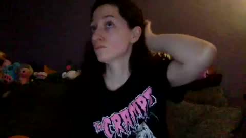 Snapshot of smokinsailorscout chatting on 10/16/25, 01:17 smokinsailorscout online show from 10/16/25, 01:17