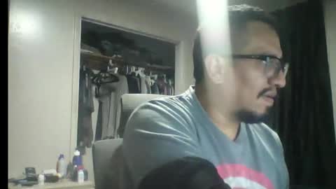 Snapshot of smoky47gxxx chatting on 11/30/25, 10:03 smoky47 online show from 11/30/25, 10:03