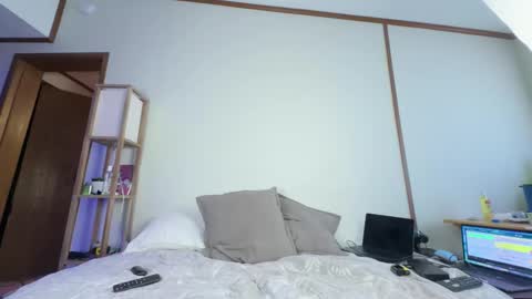 Carolina online show from 11/29/25, 03:37