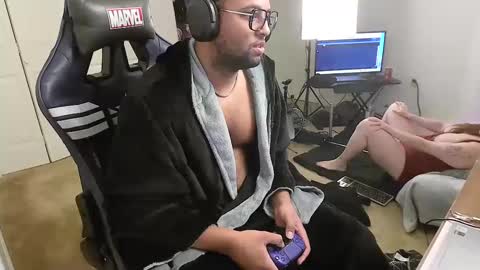 Smoothj2011 online show from 02/07/25, 09:58