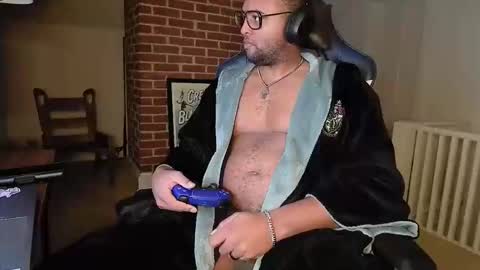 Smoothj2011 online show from 03/18/26, 08:06