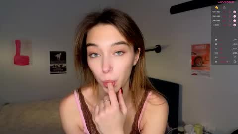 Eva online show from 11/28/25, 08:39