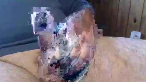 Snapshot of sn0man69 chatting on 12/25/24, 06:52 sn0man69 online show from 12/25/24, 06:52