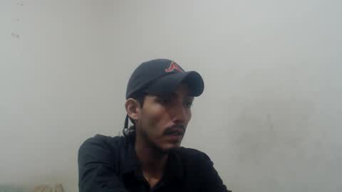 Snapshot of snackontime19 chatting on 06/06/26, 02:27 snackontime19 online show from 06/06/26, 02:27