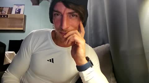 Snapshot of snackyyyy chatting on 02/16/26, 02:51 Snackyyyy online show from 02/16/26, 02:51