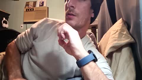 Snapshot of snackyyyy chatting on 04/14/26, 12:49 Snackyyyy online show from 04/14/26, 12:49