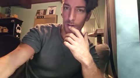 Snapshot of snackyyyy chatting on 05/10/26, 12:38 Snackyyyy online show from 05/10/26, 12:38