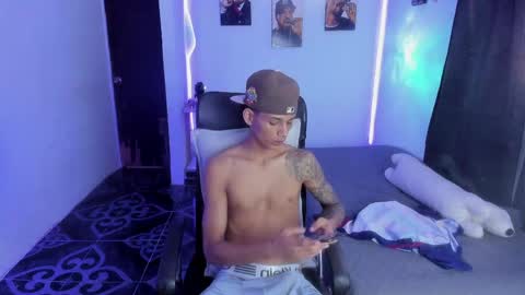 snak_master1 online show from 04/27/26, 10:41