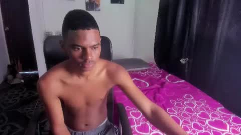 snak_master1 online show from 06/17/26, 01:01