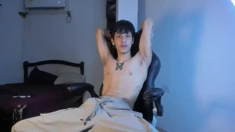 Snapshot of snakebutterfly chatting on 09/12/25, 09:09 snakebutterfly online show from 09/12/25, 09:09
