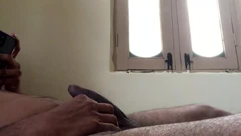 happy man online show from 12/20/24, 10:38