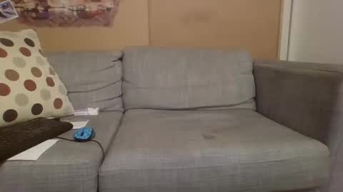 sneakerboy18 online show from 11/11/25, 08:09