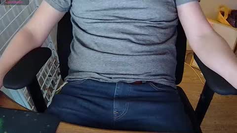 Snapshot of sneakybill82 chatting on 01/09/26, 09:27 Sneakybill online show from 01/09/26, 09:27