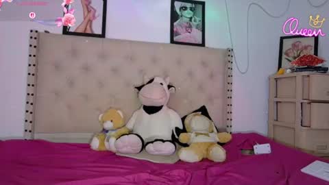 Hellen  online show from 06/14/26, 09:00