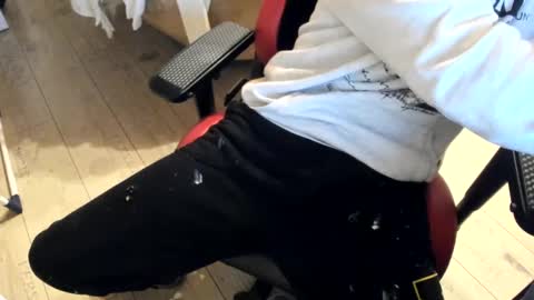 Snapshot of snip1977 chatting on 01/13/25, 05:44 snip1977 online show from 01/13/25, 05:44