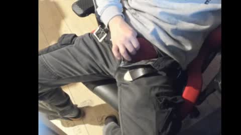 Snapshot of snip1977 chatting on 03/06/25, 09:42 snip1977 online show from 03/06/25, 09:42