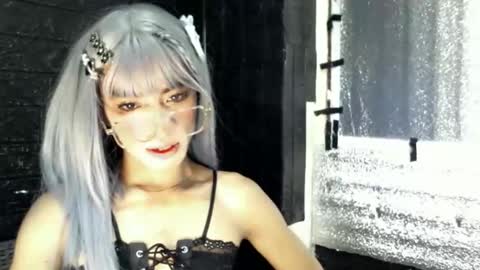 snoky_serna online show from 04/22/26, 05:43