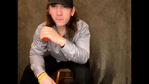 Snapshot of snoochiepoochies chatting on 01/10/25, 03:50 Will Rex online show from 01/10/25, 03:50