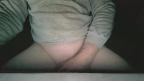 Snapshot of snoupydog chatting on 11/08/25, 03:01 snoupydog online show from 11/08/25, 03:01