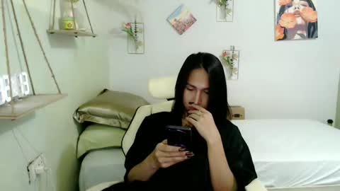 snow_2000 online show from 02/08/26, 05:44